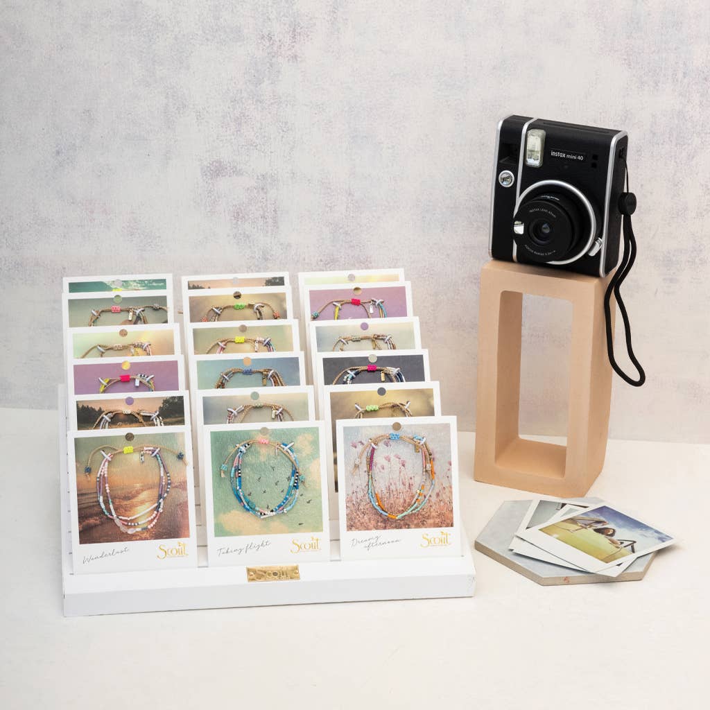 White Card Display